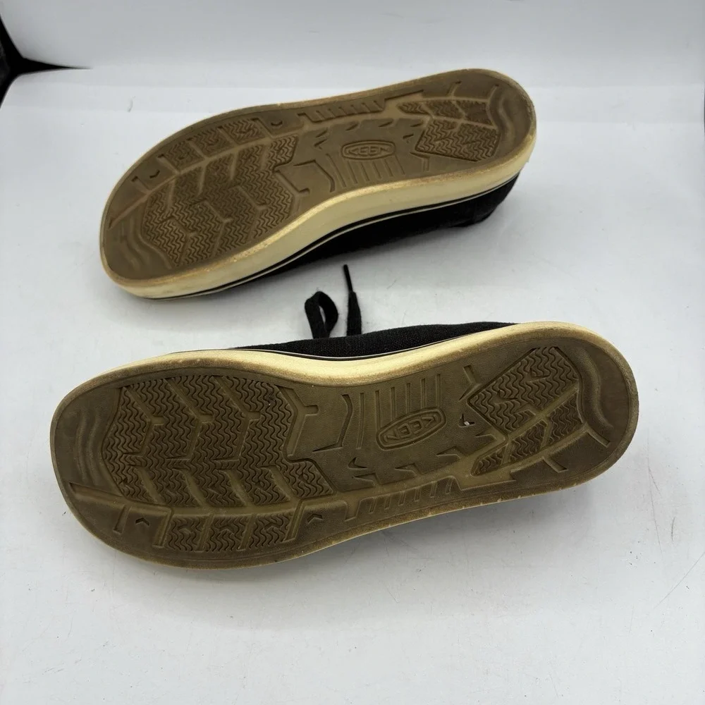Keen Shoes Womens Size 8.5 Elsa IV Black White Low Top Lace Up‎ Sneakers